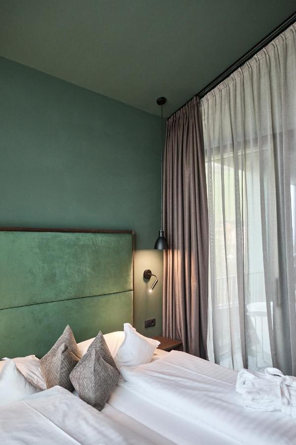 Floris Green Suites By Parc Hotel Florian Сьюзи Экстерьер фото